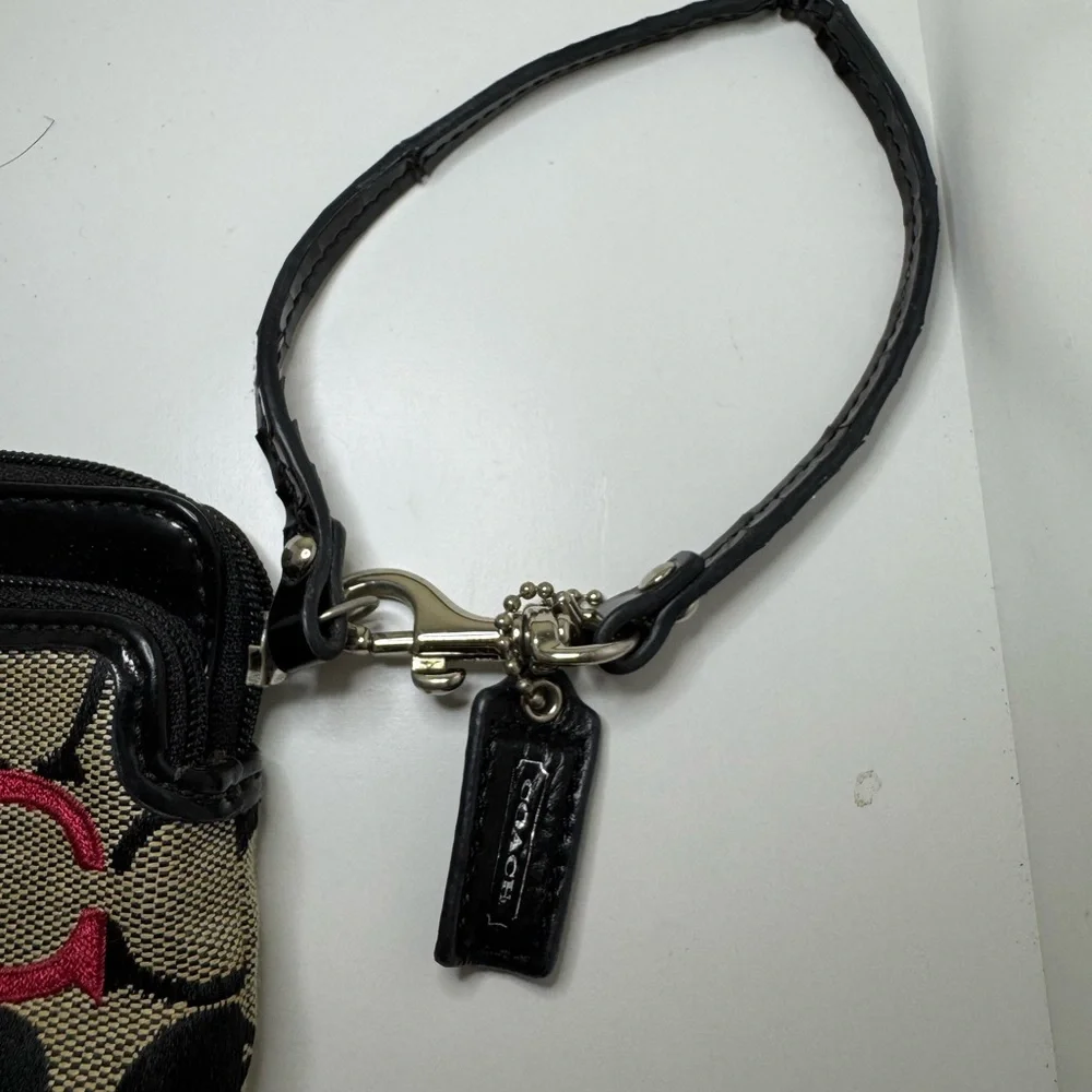 Coach Madison Wristlet Wallet Tan and Red